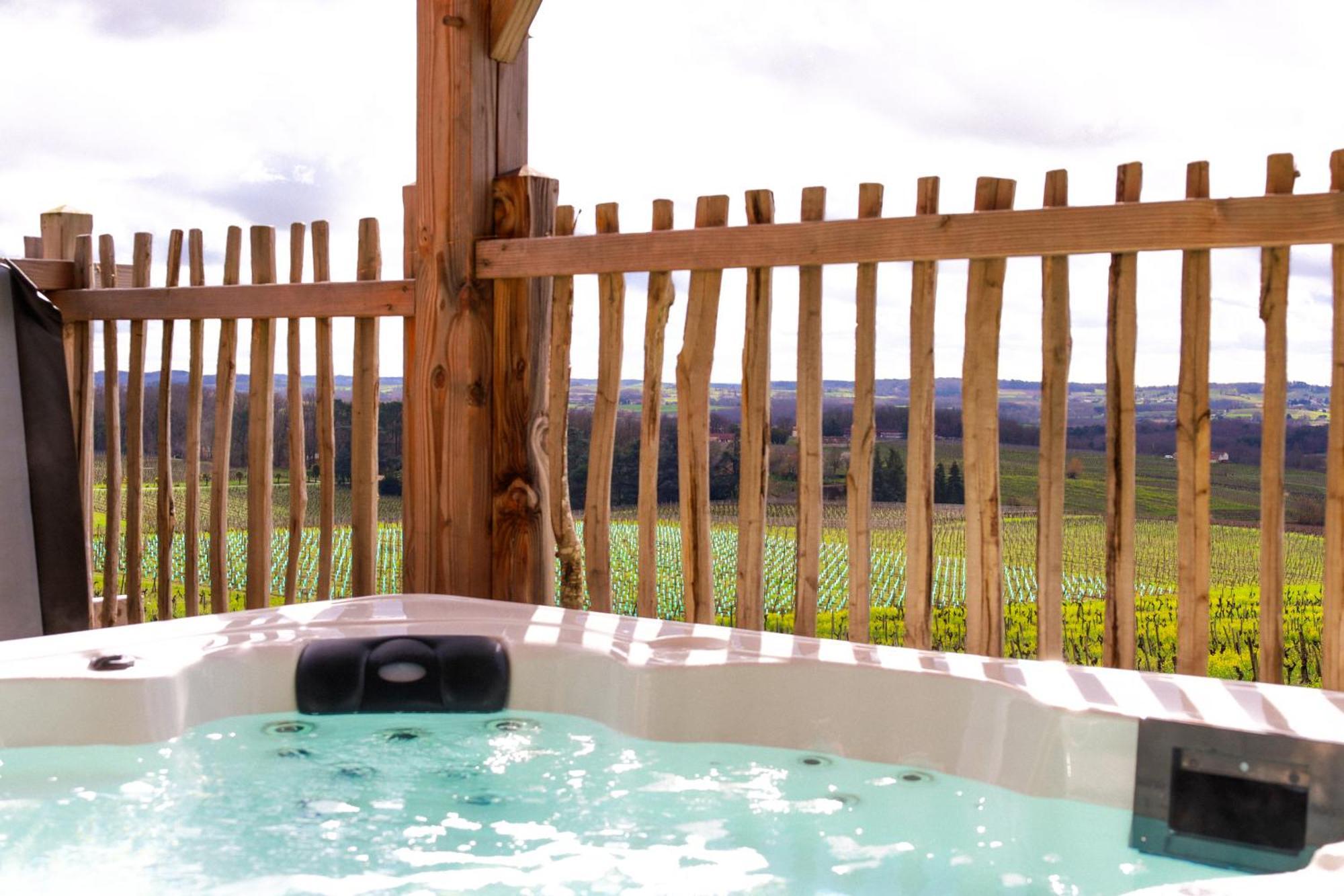Bed and Breakfast Le Domaine De La Tour Des Vents Bergerac Exterior foto