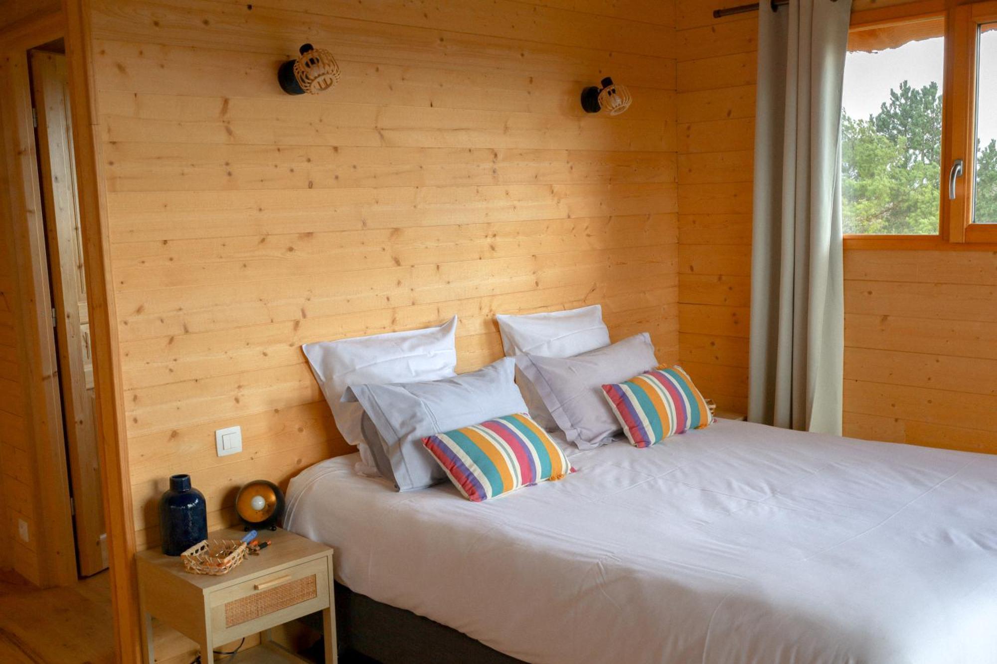 Bed and Breakfast Le Domaine De La Tour Des Vents Bergerac Exterior foto